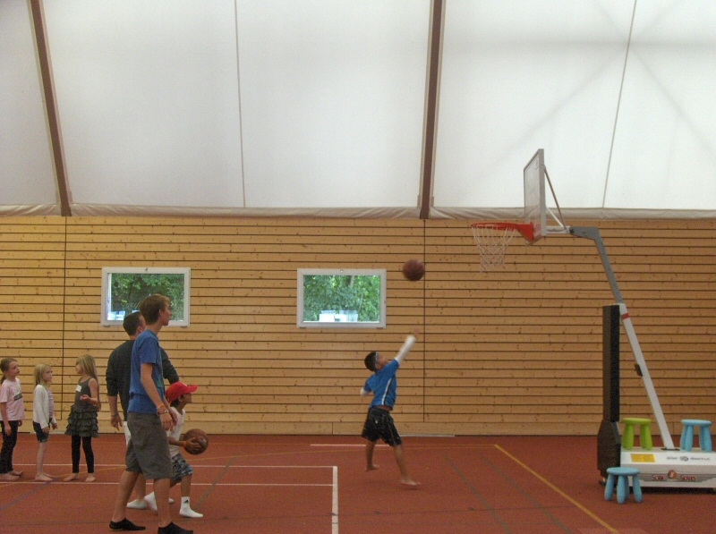 Village Camps International Summer Camp VDC Geneva 2016-08-12 https://www.villagecamps.com/journals_admin/images/343-23-Picture 106.jpg Village Camps International Summer Camp VDC Geneva 2016-08-12 https://www.villagecamps.com/journals_admin/images/343-23-Picture 106.jpg
